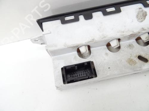Used Display monitor Display monitor CITROËN C3 I (FC_, FN_) 1.4 16V HDi (90 hp) 20057633 20057633