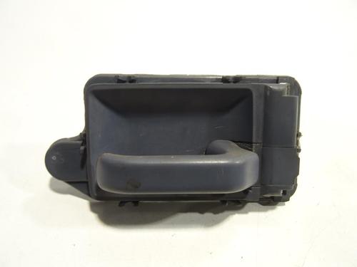 Used Rear right interior door handle Rear right interior door handle 25268523 25268523