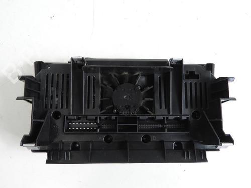 Used Climate control Climate control AUDI A3 Sportback (8PA) 1.6 TDI (105 hp) 20068605 20068605