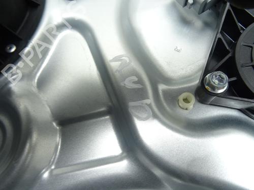 Front right window mechanism KIA VENGA (YN) 1.4 CRDi 90 | BP30132153C23