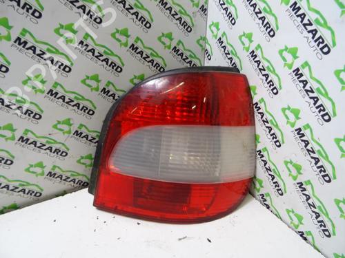 Feu arrière droit RENAULT SCÉNIC I MPV (JA0/1_, FA0_) 1.9 dCi (JA05, JA1F) (102 hp) 20059436