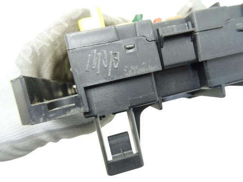 Used Fuse box Fuse box 38570549 38570549
