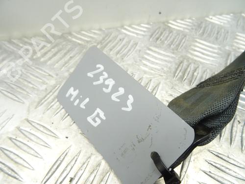 Engache cinturón Engache cinturón HYUNDAI SANTA FÉ II (CM) 2.2 CRDi GLS 4x4 (150 hp) 30081556 30081556