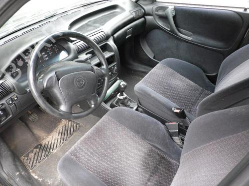 Used Parts OPEL ASTRA F Estate (T92) 1.7 TD (F35, M35) (68 hp) 2047531