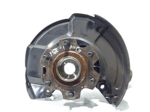 Used Left front steering knuckle MITSUBISHI PAJERO III (V7_W, V6_W) [1999-2007]  30357926