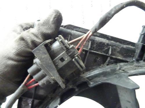 Used Radiator fan VW POLO V (6R1, 6C1) 1.2 TDI (75 hp) 20040191
