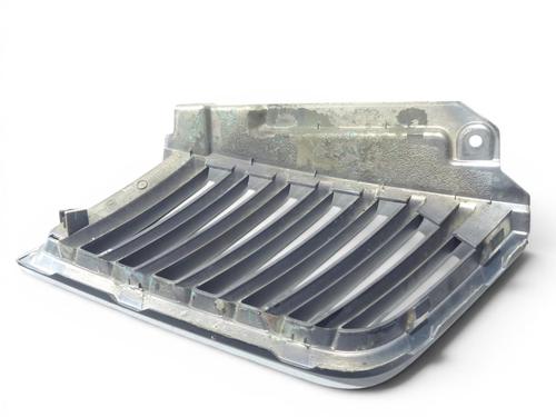 Grelha Grelha MITSUBISHI L200 / TRITON (KA_T, KB_T) 2.5 DI-D 4WD (KB4T) (178 hp) 35937330 35937330
