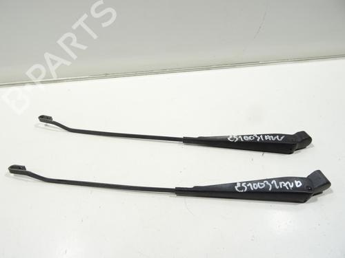 Vindspejlsviskerarm RENAULT CLIO I (B/C57_, 5/357_) 1.1 (46 hp) 29838694