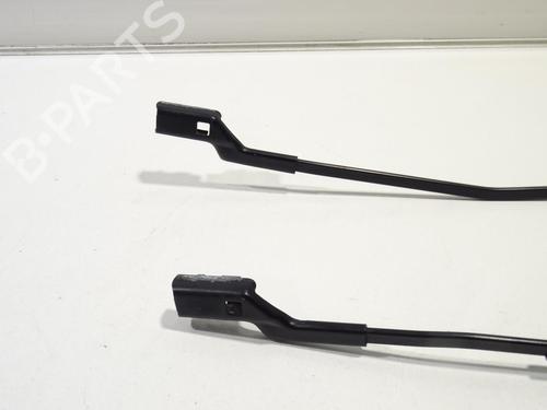 Used Front windshield wiper arm Front windshield wiper arm VW POLO V (6R1, 6C1) [2009-2022] 23785951 23785951