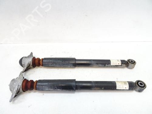Used Right rear shock absorber Right rear shock absorber VW SCIROCCO III (137, 138) 2.0 TDI (136 hp) 20063546 20063546
