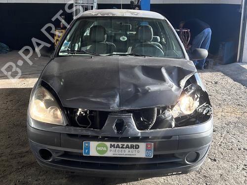 Brugte RENAULT CLIO II (BB_, CB_) 1.5 dCi (B/CB07) (65 hp) 4379272