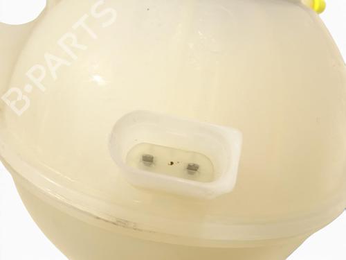 expansion-tank-vw-beetle-5c1-5c2-2011-2012-2013-2014-2015-2016-2017-2018-2019-34219167 main image