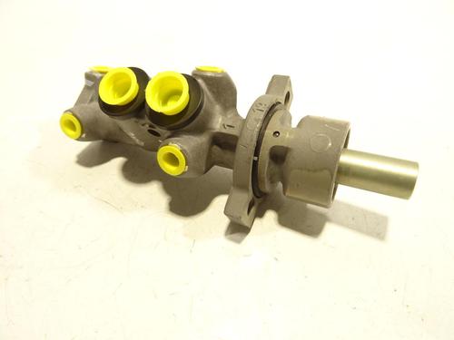 Used Brake master cylinder CITROËN SAXO (S0, S1) 1.5 D (57 hp) 20647286