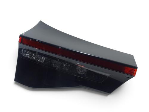 left-tailgate-light-toyota-yaris-cross-mxp_-2020-40123977 main image