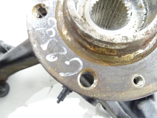 Right front steering knuckle PEUGEOT 407 (6D_) 2.0 HDi 135 (6DRHRH, 6DRHRE, 6DRHRG, 6DRHRJ) | BP31952508M26 