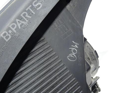 Used Right headlight Right headlight KIA NIRO I (DE) 1.6 GDI Plug-in Hybrid (141 hp) 33213044 33213044