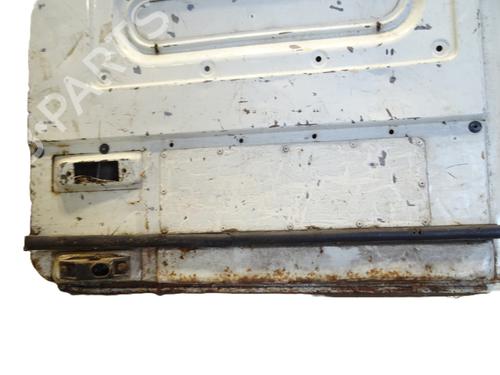 Used Left tailgate Left tailgate RENAULT TRAFIC Van (T_, P_, V_) 1.6 (65 hp) 33180962 33180962