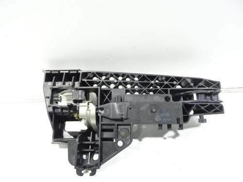 front-left-exterior-door-handle-audi-a4-allroad-b8-8kh-2009-2010-2011-2012-2013-2014-2015-2016-2017-32142024 main image