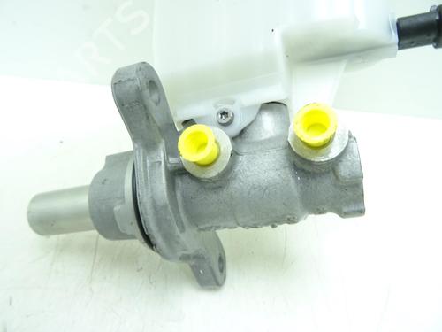 Brake master cylinder FIAT 500X (334_) 1.6 D Multijet (334AXA1B, 334AXA11) | BP29998250M77 - Image 2