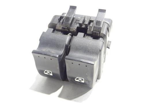 Used Left front window switch Left front window switch RENAULT CLIO II (BB_, CB_) 1.5 dCi (B/CB07) (65 hp) 30355790 30355790