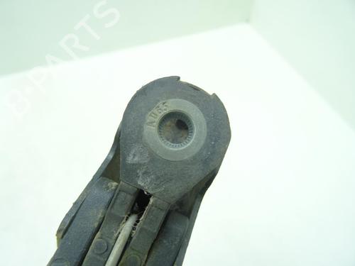 Used Rear windshield wiper arm Rear windshield wiper arm FIAT PANDA (169_) 1.2 (169.AXB11, 169.AXB1A) (60 hp) 33946613 33946613