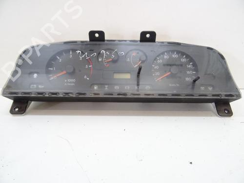 Used Instrument cluster FORD MAVERICK (UDS, UNS) [1993-1998]  21967954
