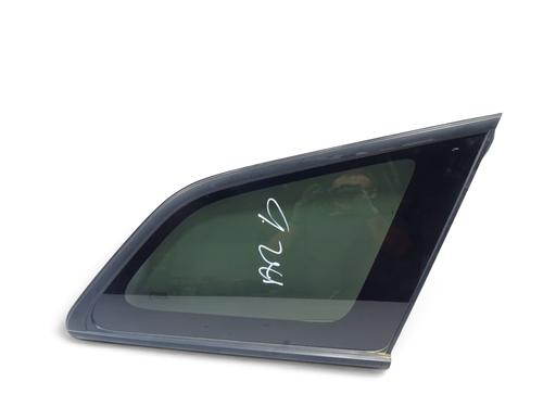 rear-right-quarter-glass-toyota-corolla-estate-_e21_-2019-38976489 main image