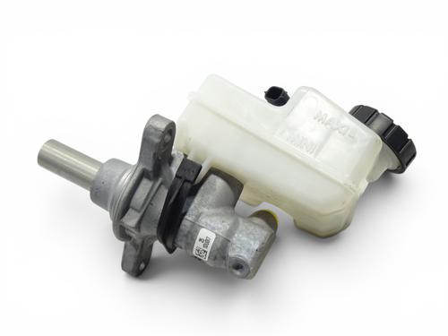 Used Brake master cylinder Brake master cylinder 37652007 37652007