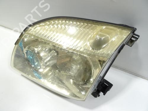 Left headlight NISSAN X-TRAIL I (T30) 2.2 Di 4x4 | BP24964471C28 
