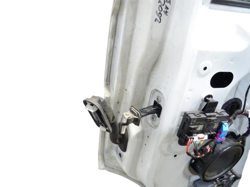 Used Right front door Right front door 39228306 39228306