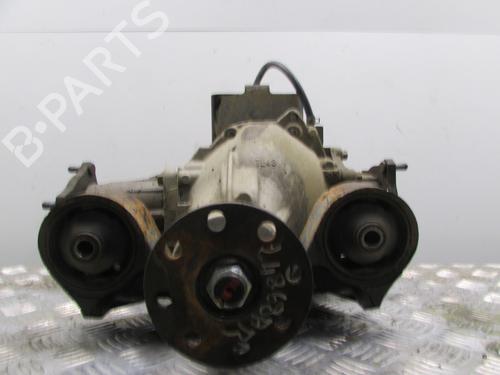 Used Rear differential Rear differential SUZUKI GRAND VITARA II (JT, TE, TD) 1.9 DDiS All-wheel Drive (JT419, TD44, JB419WD, JB419XD,... (129 hp) 26177128 26177128