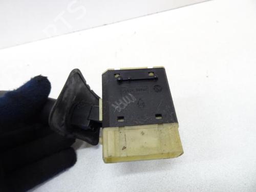 Used Steering column stalk Steering column stalk RENAULT MEGANE I Grandtour (KA0/1_) 1.4 16V (KA0D, KA1H, KA0W, KA10) (95 hp) 20055705 20055705