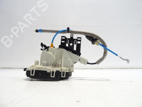 Used Front right lock MERCEDES-BENZ CLA Shooting Brake (X117) CLA 180 (117.942) (122 hp) 32468287