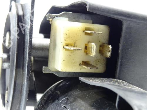 Used Front wiper motor Front wiper motor MERCEDES-BENZ G-CLASS (W463) G 400 CDI (463.332, 463.333) (250 hp) 33659598 33659598