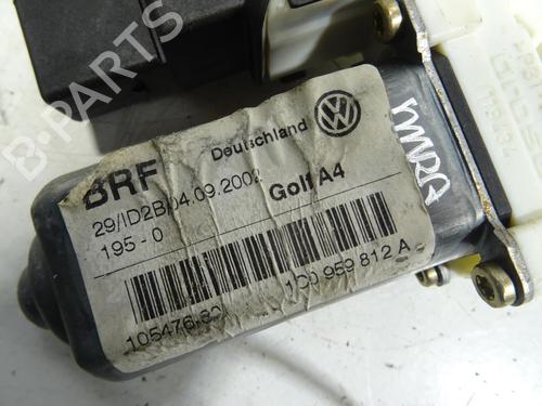 Right rear window motor VW BORA I (1J2) 1.6 16V | BP24408125E22 