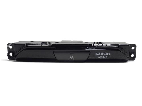 Switch HYUNDAI i30 Estate (PDE) 1.0 T-GDI | BP39085932I30 - Image 2