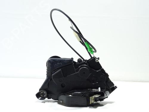 front-right-lock-toyota-yaris-_p9_-2005-2006-2007-2008-2009-2010-2011-2012-2013-2014-23966909 main image