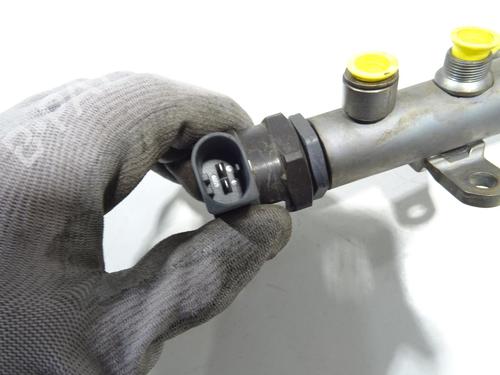 Used Injection rail Injection rail AUDI A6 C6 (4F2) 3.0 TDI quattro (225 hp) 27158925 27158925