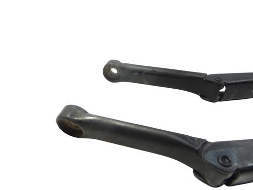 Used Front windshield wiper arm Front windshield wiper arm AUDI A4 B5 (8D2) 1.9 TDI (75 hp) 35888615 35888615