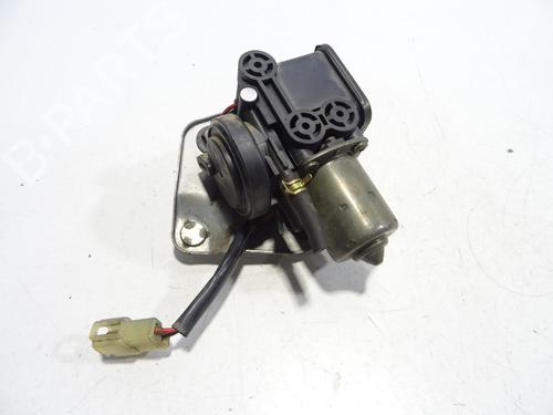 Pompe à vide MITSUBISHI PAJERO II (V3_W, V2_W, V4_W, V5_W) 2.5 TD 4WD (V24W) (99 hp) 30124709