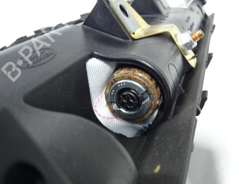 Used Knee airbag Knee airbag LAND ROVER DISCOVERY SPORT (L550) [2014-2026] 24828126 24828126