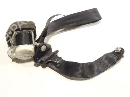 rear-right-seatbelt-abarth-500-595-695-2008-29969997 main image