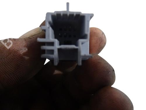 Used Switch Switch DACIA SANDERO III 1.0 TCe 90 (91 hp) 40016585 40016585