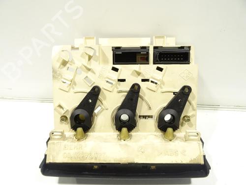 Climate control CITROËN C3 III (SX) 1.2 THP 110 (SXHNPS, SXHNZT, SXHNZ6) | BP36372823I5 - Image 4