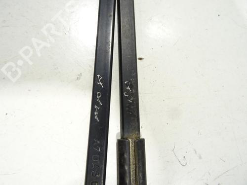 Front windshield wiper arm PEUGEOT 207 (WA_, WC_) 1.4 HDi | BP29896107C143