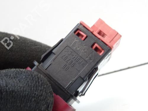 warning-switch-citroen-c3-picasso-sh_-6242pz-2008-20068970 main image