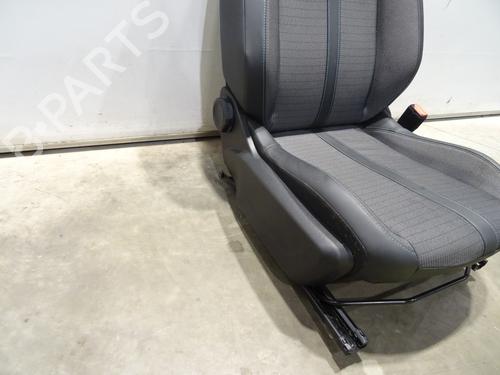 Right front seat PEUGEOT 208 II (UB_, UP_, UW_, UJ_) 1.2 PureTech 100 | BP29115268C16 