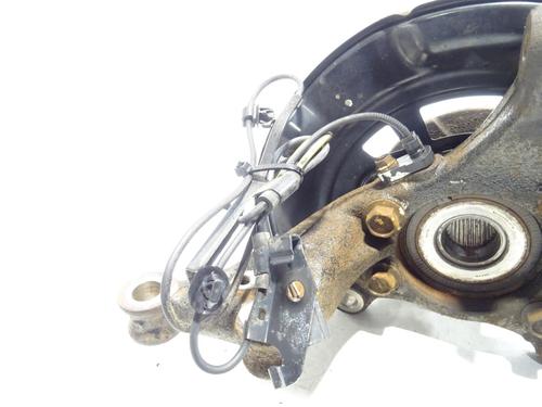 Used Right front steering knuckle Right front steering knuckle TOYOTA RAV 4 III (_A3_) 2.2 D 4WD (ALA30_, ALA30R) (177 hp) 32517008 32517008