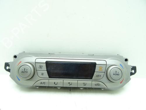 Used Climate control FORD KUGA I 2.0 TDCi 4x4 (163 hp) 31758306