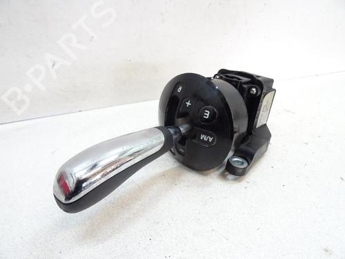 Used Gear lever FIAT 500 (312_) 1.2 (312AXA1A) (69 hp) 20051736